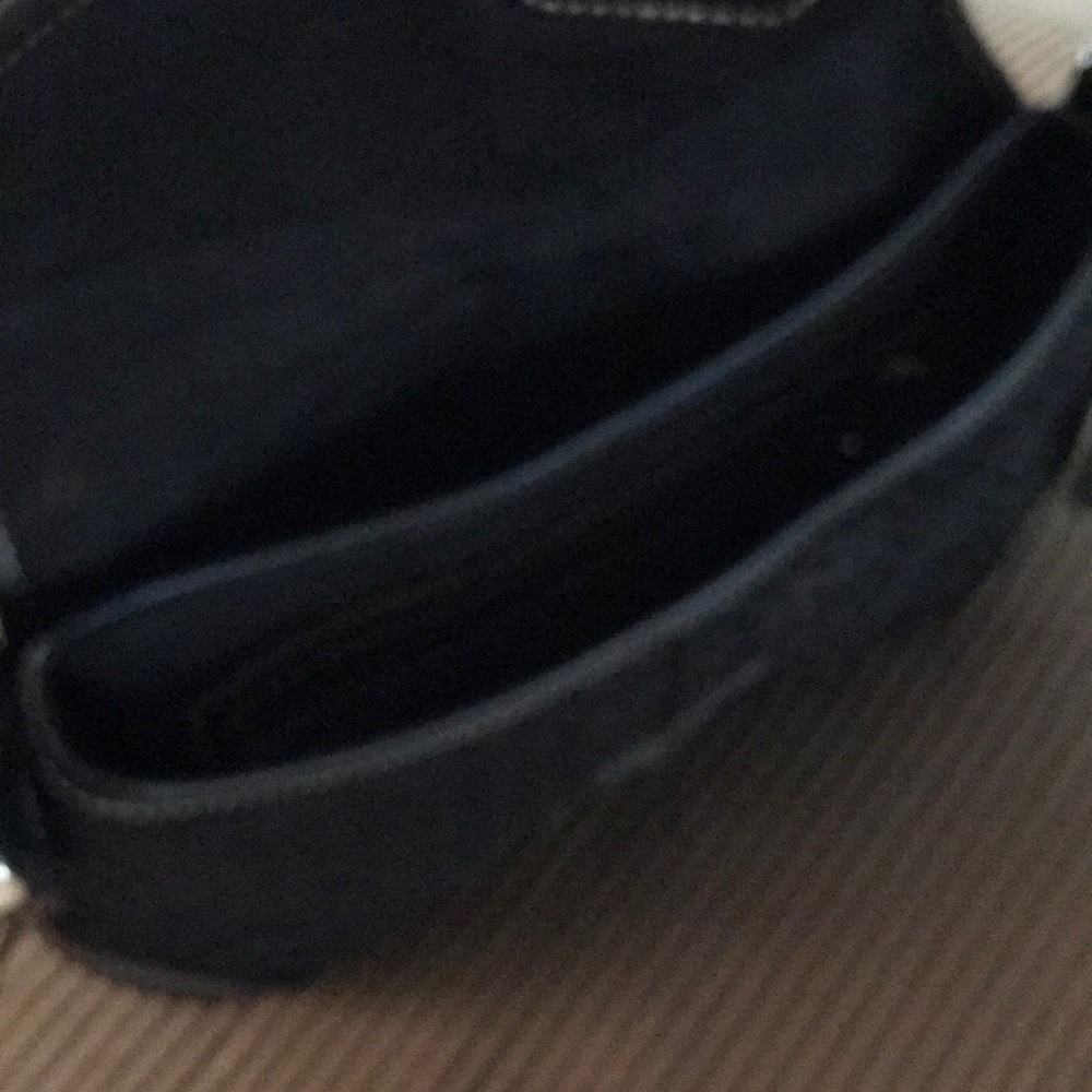 Authentic Coach purse - Picture 3 of 6